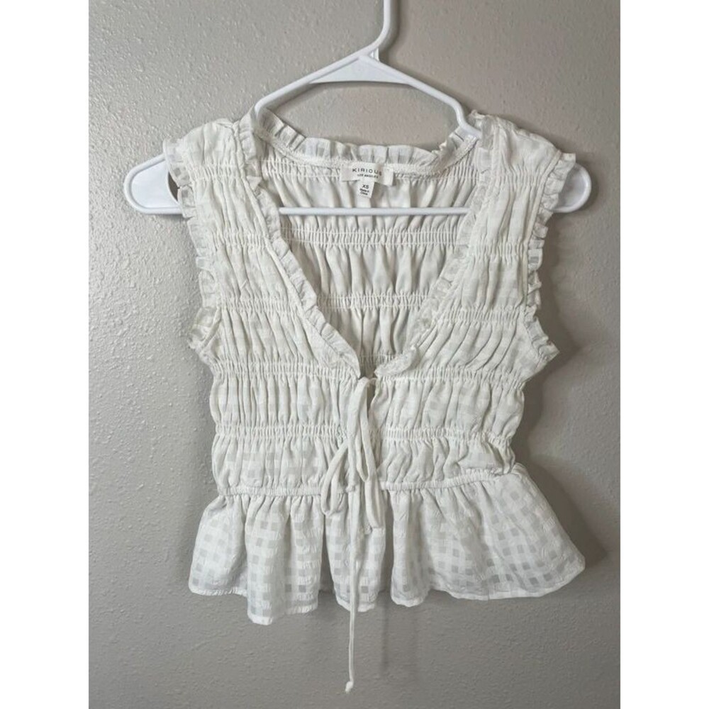 Kirious Los Angeles Women’s XS White Smocked Ruffle Peplum Top Cottagecore